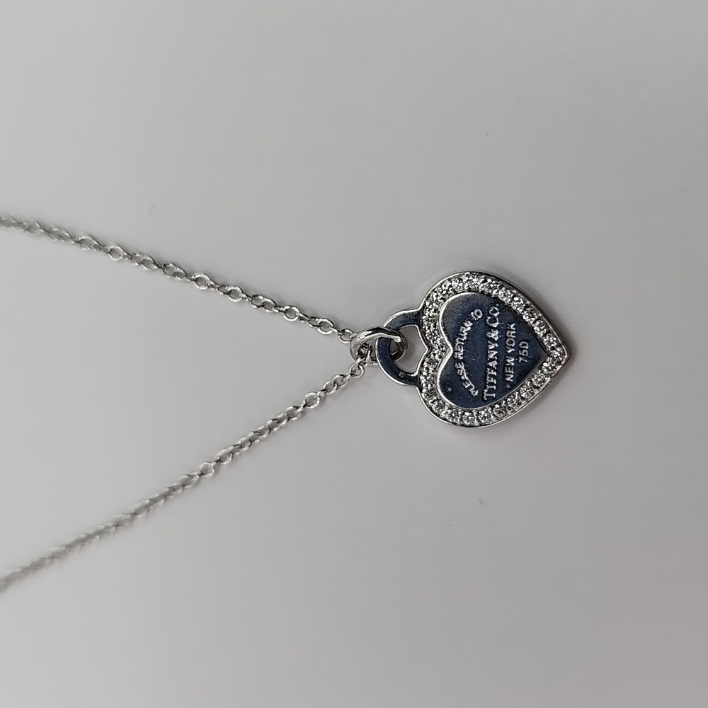 Tiffany & Co. Double Heart 18K Gold Diamond Necklace - Picture 5 of 9